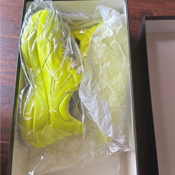 GUCCI RHYTON Sneakers in yellow fluo - Picture 3 of 9